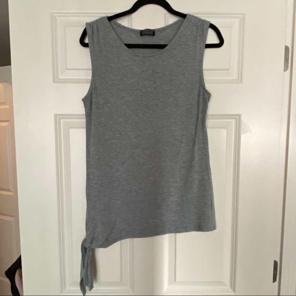 Papermoon Side Tie Tank – A Summer Essential 🌞